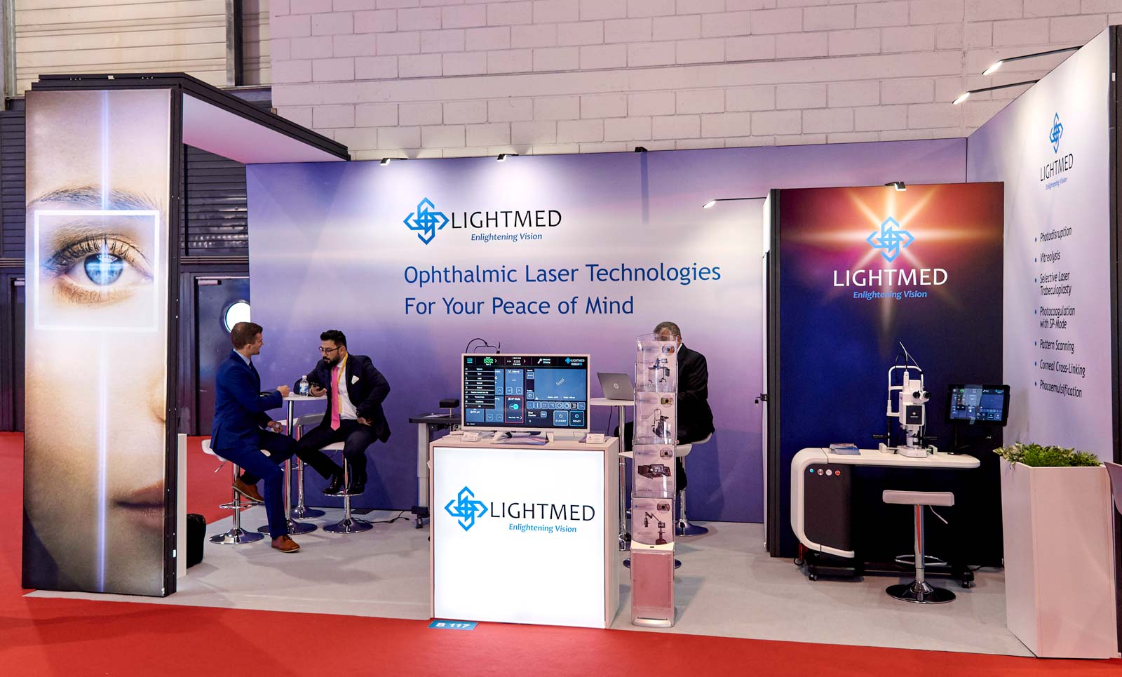 LightMed-ESCRS-2018-Vienna-Austria.jpg